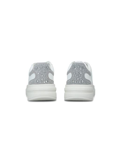 GUESS Elbina Leather Sneaker GUESS | FLTELBLEA12WHGRE