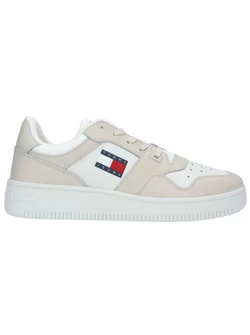 TOMMY JEANS Retro Basketball Style TOMMY | EM0EM01395ACG